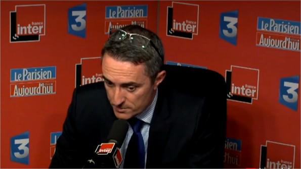Pour Stéphane Ravier, "l'exclusion de Jean-Marie Le Pen n'est pas envisageable" bit.ly/1bgNZk4 #rediff