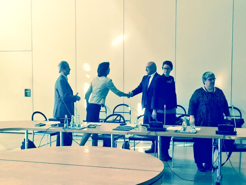 MichelSapin's tweet image. #MichelSapin ce matin avec des ONG pour s&apos;entretenir de #TTF #TransparenceFiscale #Climat #RégulationFinancière