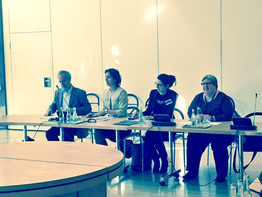 MichelSapin's tweet image. #MichelSapin ce matin avec des ONG pour s&apos;entretenir de #TTF #TransparenceFiscale #Climat #RégulationFinancière