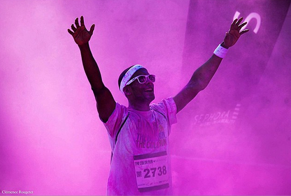 IEJ_Paris's tweet image. EN IMAGES - #ColorRunParis par notre étudiante @ClemcR, jamais sans son appareil &amp;gt;&amp;gt; instagram.com/clemcphoto/