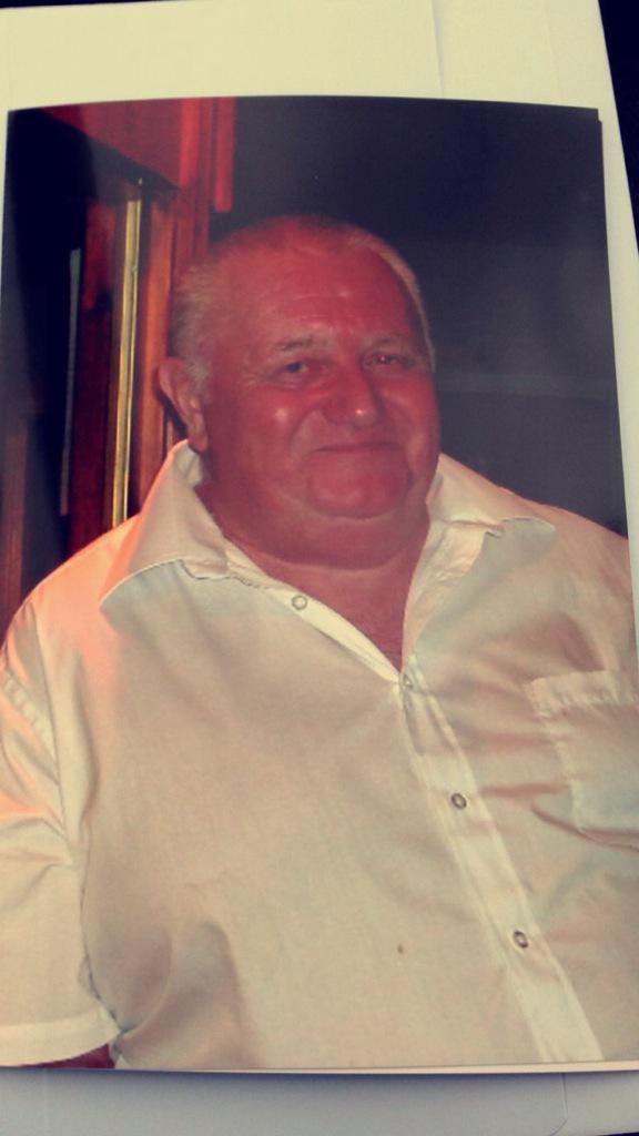 emmahamilton192's tweet photo. Can't believe it's been a month... Hope you're somewhere peaceful 👼❤️🌹 http://t.co/DebHbl40t7