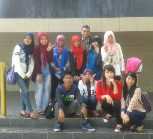 SasIndoUnmul13's tweet image. #LatePost #ThirdSemester