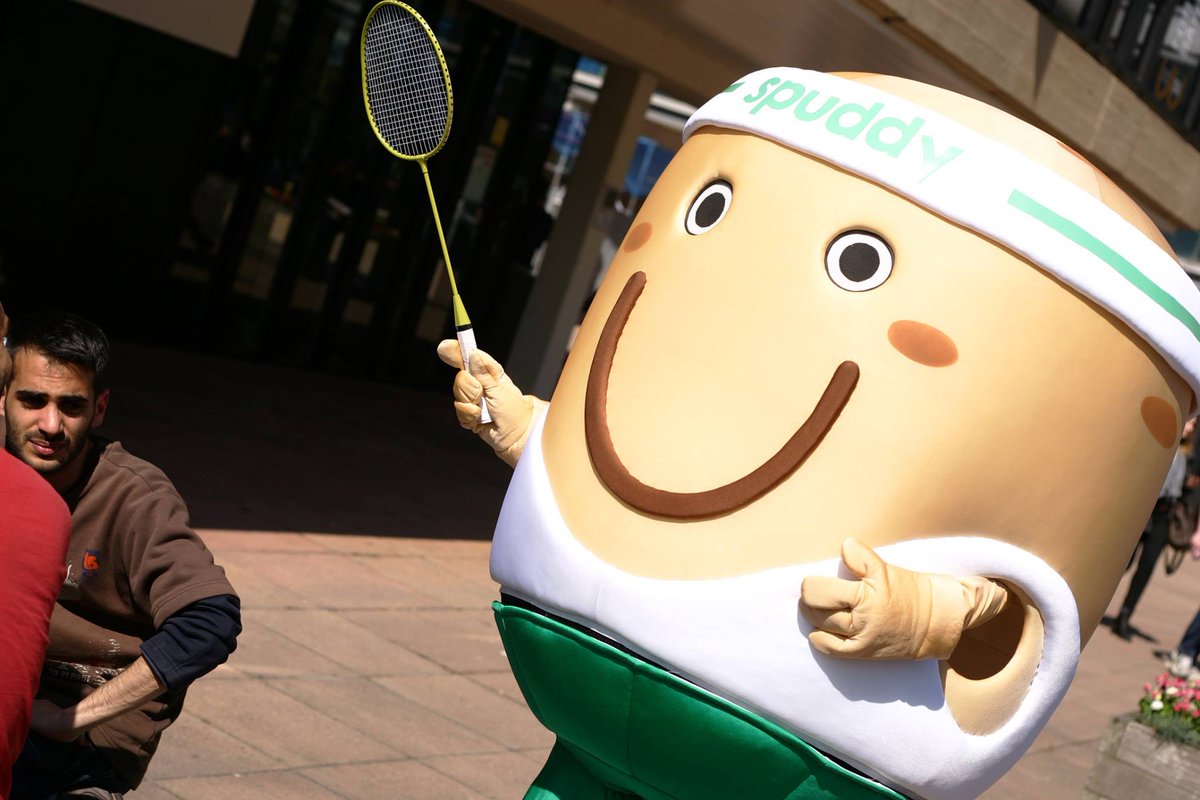 SpuddyApp's tweet image. It's a new week, so that means time to start exercising. Here's a picture of Spuddy playing badminton! #SpuddyApp