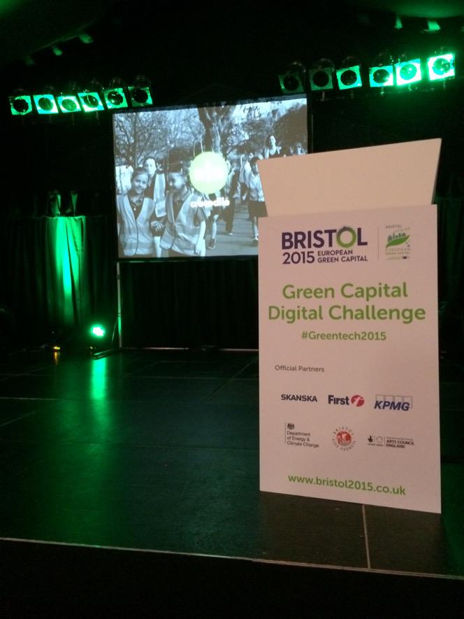 crocodileapp's tweet image. 5 mins and we are on! Good luck @CSMadeThis @KevinrRamm @waringdesign @MResponsively @christhurling