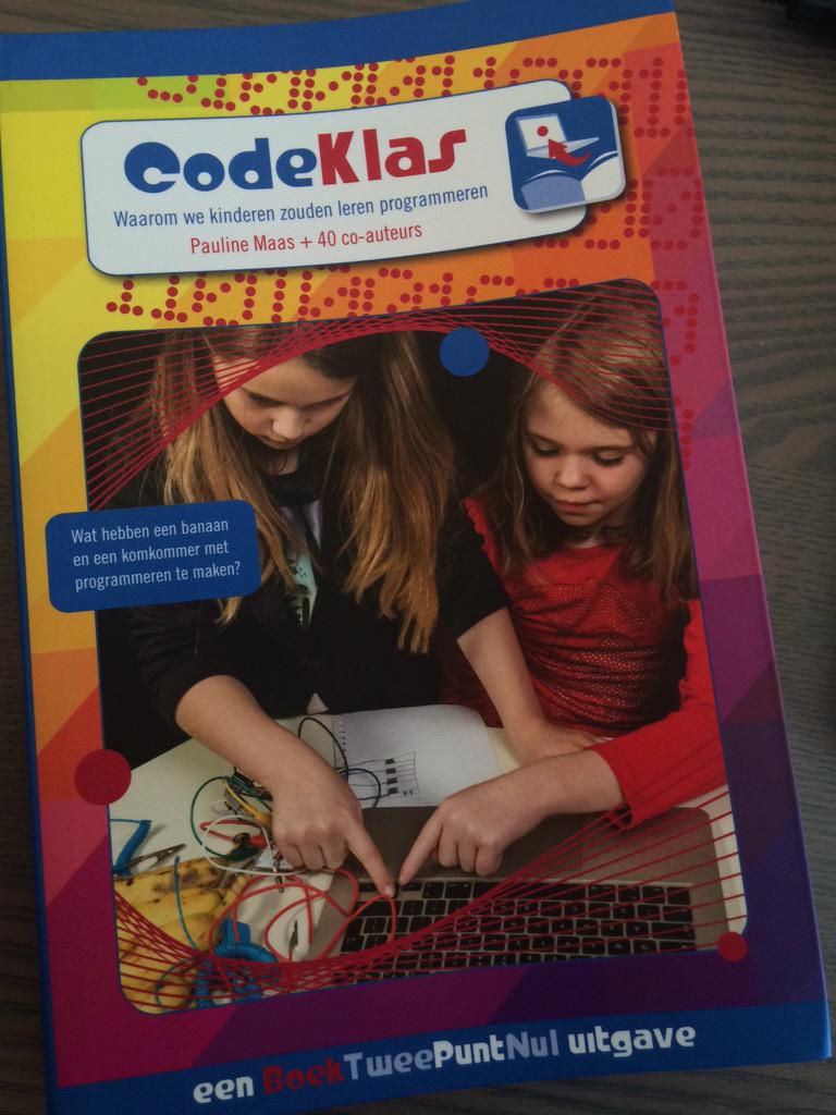 sergedebeer's tweet photo. Wat een leuke verrassing. Een prachtige uitgave ontvangen van @BoekTweePuntNul en @4pip #codeklas #programmeren http://t.co/F48yjrwTKC