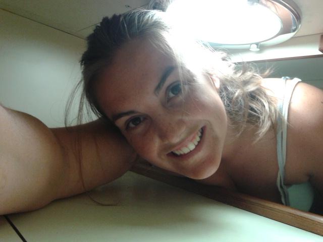 FactoryMadePup's tweet image. It's not like I have serious claustrophobia or anything. #Scary #working #YachtieLife #ApplyingForDangerPay