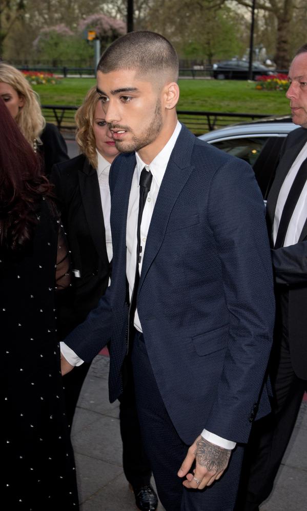 Wheres1D's tweet image. Zayn at the Asian Awards in London (17.04.2015) #11