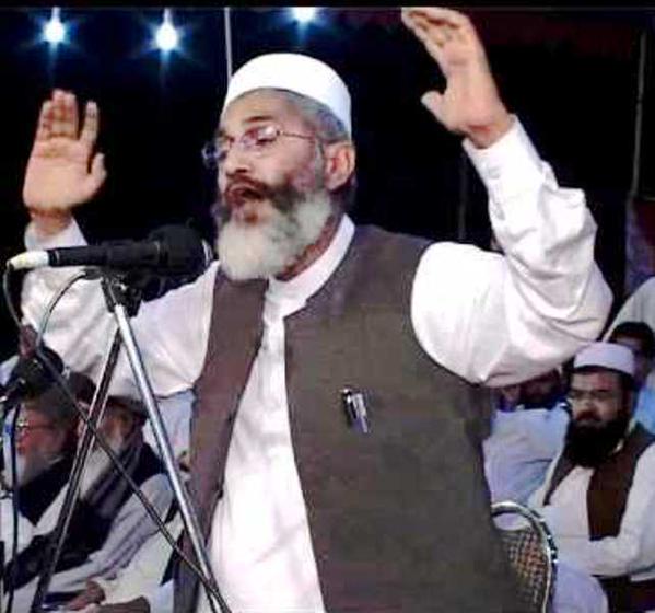 RizKhan1345's tweet photo. یوکرائن کا مسئلہ حل کرنے کب سےتیار بیٹھا ھوں ۔ سراج
#SirajInNA246 #Siraj http://t.co/IkPlXOgm8H