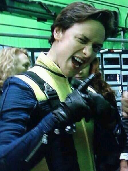   _ (    ) HAPPY BIRTHDAY |  (  _ JAMES  -(   _ McAVOY           - _ _      _/            