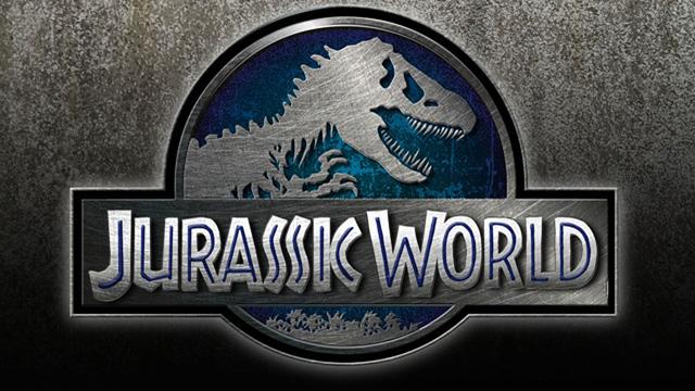 SuperHeroHype's tweet photo. The new trailer for #JurassicWorld is here! http://t.co/ZoJCQVsp2H http://t.co/TQDv7mwbYB
