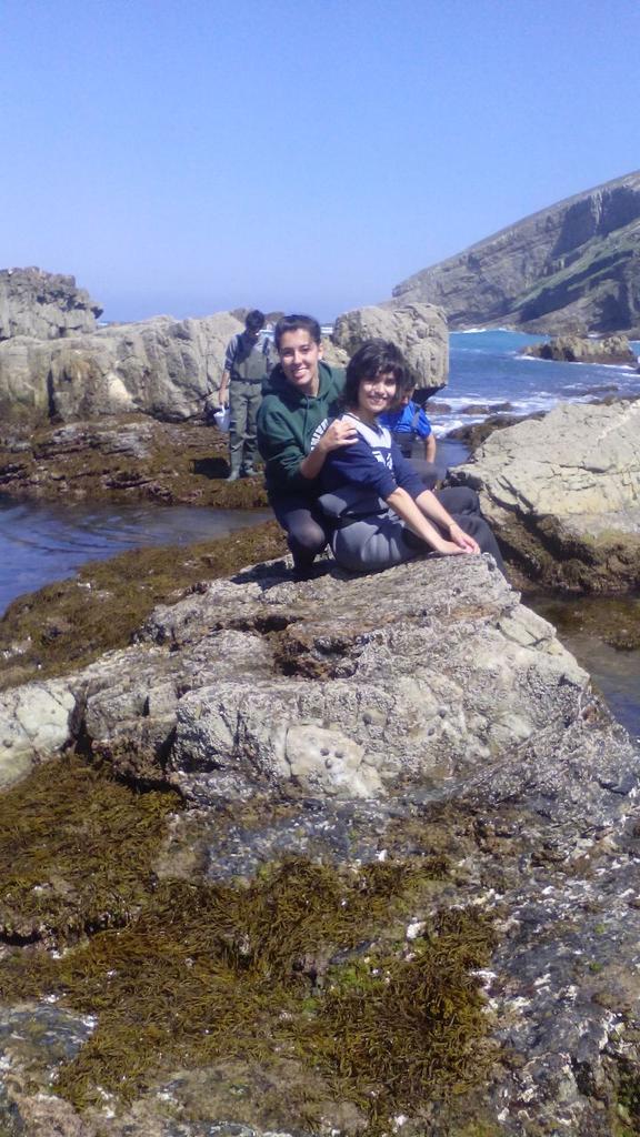 LMC_95's tweet photo. Mañanita en la playa🌅🌊 🐡🐙🐚 y comida en Cudillero 🍹🍲🍦😊😄 http://t.co/fJP16LQ2qM