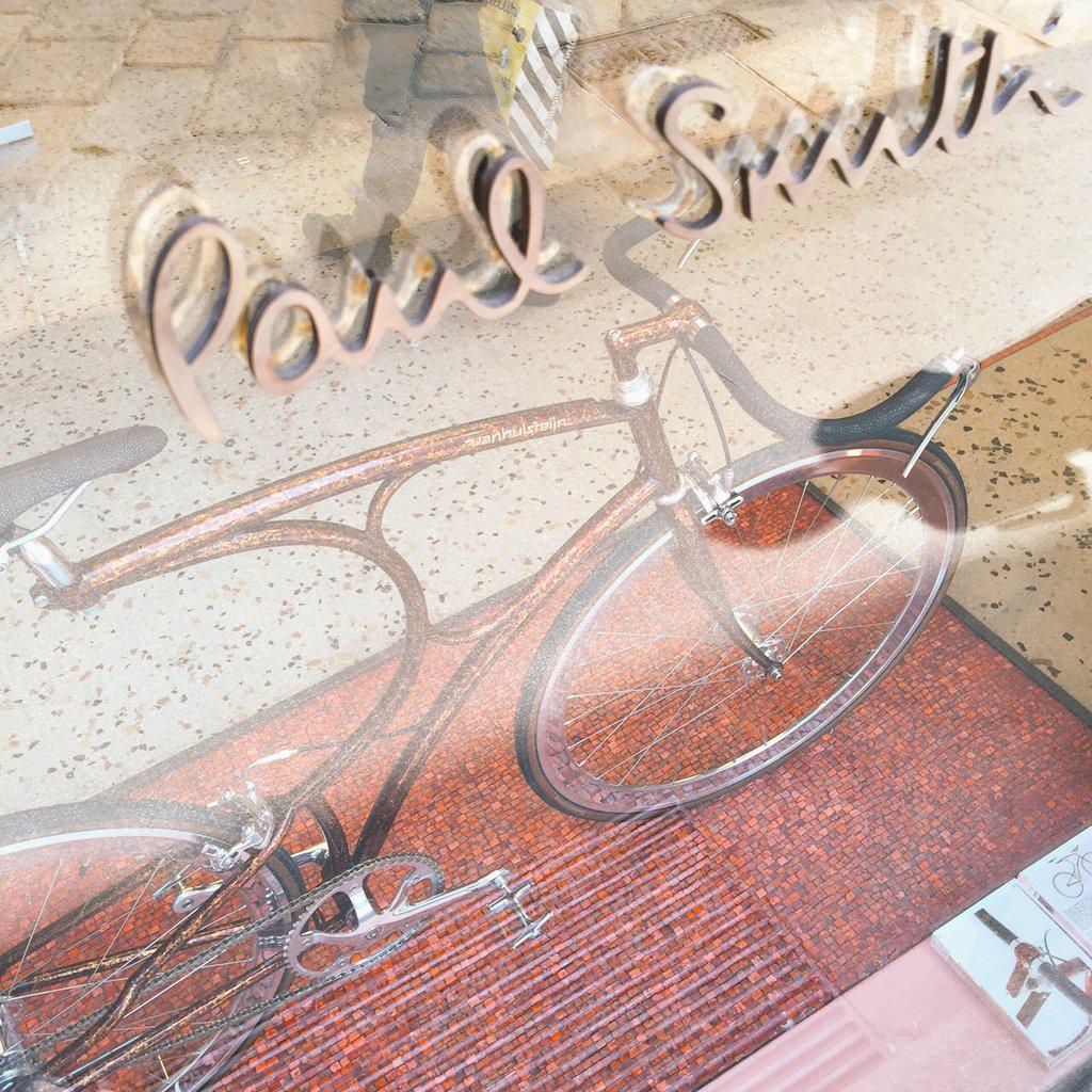 Still want to see try or buy a Vanhulsteijn? Possible till the 27th <a href="/PaulSmithDesign/">Paul Smith</a> Via Manzoni 30 Milano
