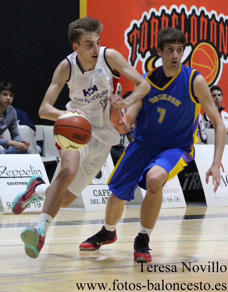 fotobaloncesto's tweet photo. Momentos de @javiersuarez4 en la #final4junior http://t.co/ktgO4zeJgp