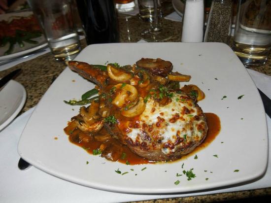 FilipposSTL's tweet photo. Veal Chop! Delish http://t.co/5FWwHpi0gt