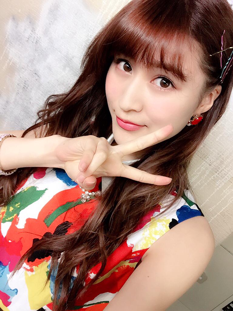 yukigotuuu's tweet photo. 札幌HMVさんにてイベントしてきました！
平日なのにたくさんの方が集まってくれて
嬉しかったです♡
もっと札幌に来れるようにがんばります😊
ありがとぅ💓 http://t.co/7xnqkwhDcb