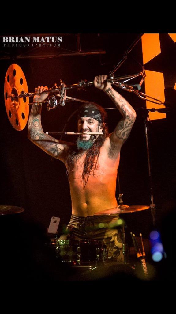 Happy birthday to my fav!!! Be happy Portnoy! God bless you! 