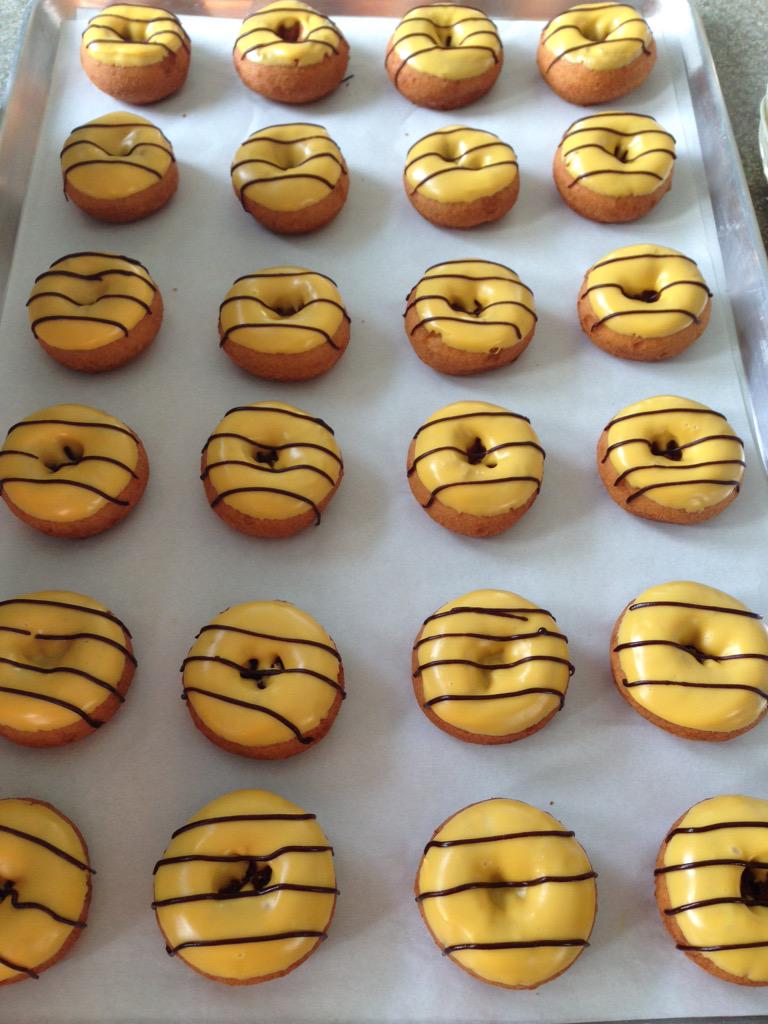 TopThatDonutsNJ's tweet photo. "Mini" bumble bee #donuts - yum. #party or special occasion? Call in your order today! #topthatdonutsnj http://t.co/JzSnqtrgRI