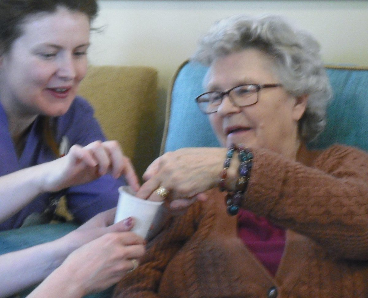 lucinapleton's tweet photo. We'll be back "yes please" #fingercasting @WendyDaws #movement @avantesupport #AmherstCourt @IdeasTest @ednasjourney http://t.co/WmqOTMWor4