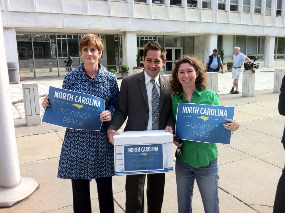 ACLU_NC's tweet photo. Reps from ACLU-NC, @equalitync & @ppsat asking @PatMcCroryNC to veto RFRA #NCstopRFRA #ncpol #ncga http://t.co/PZ7GGJmdW5