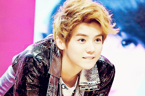 Happy Birthday Lu Han It\s been 6 months since you left EXO but I\m always here to support you no matter what. 