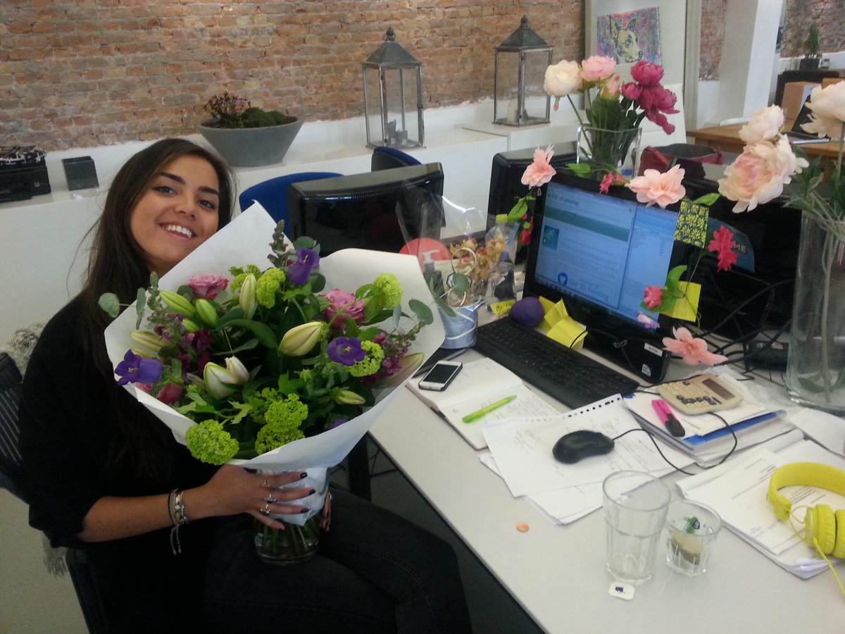MCPRamsterdam's tweet photo. Maud is jarig vandaag! Gefeliciteerd Maud! http://t.co/d7jlfnE0CE