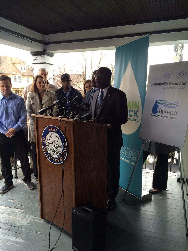 19ideas's tweet photo. .@RainCheckBflo is citywide effort to manage water where it falls and protect water quality and quantity. #Buffalo http://t.co/aeFtCi200u