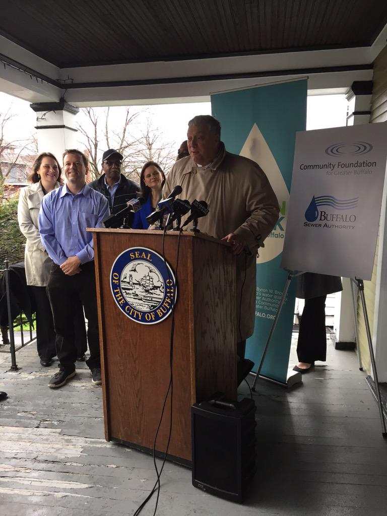 RainCheckBflo's tweet photo. David Comerford now takes the podium explaining how rain barrels relieve the stress from the sewer system. http://t.co/qU1fTZcOnz
