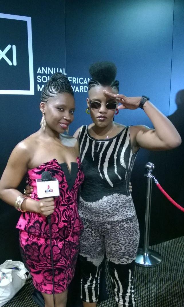 AyAya71717's tweet photo. **TMTV ENTERTAINMENT NEWS **

Funky as always! At the @TheSAMAs.  @ToyaDelazy! *Salute* #TMTVSA #SAMAXXI. http://t.co/cpaSVbxCF4
