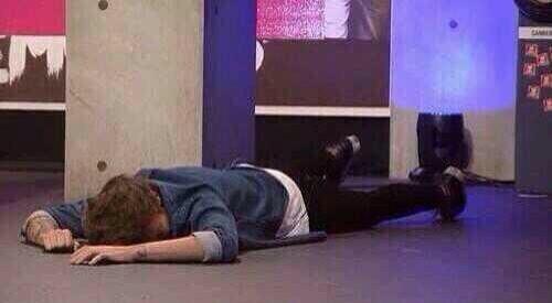 ZAYN TWEETED 😭😭😭😭
#WELCOMEBACKZAYN