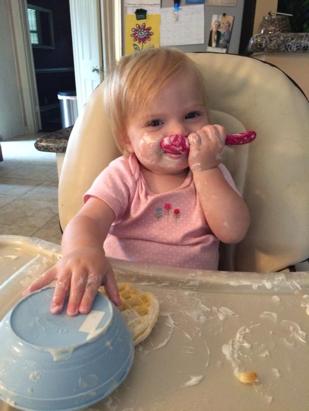 knipscf's tweet photo. Sophie fed herself breakfast this morning..... Happy but messy kiddo. http://t.co/FL6cRw4Bjz