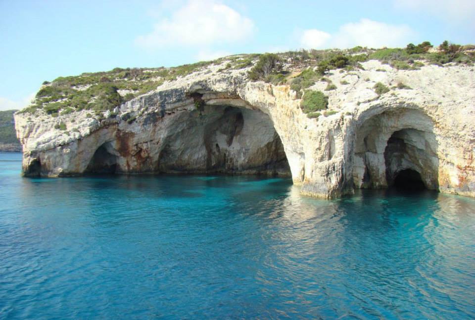 albtoursd's tweet photo. The Blue Cave, one of the most extraordinary places on the Croatian coast
http://t.co/F8fDuVC6H8 #Travel #croatia http://t.co/aJqWOJbeTV