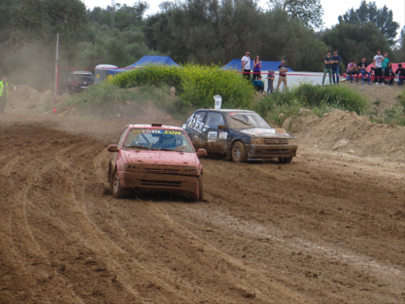 MallorcaRallye's tweet photo. Xim Vidal y Biel Bibiloni dominadores de la segunda cita del balear de autocross http://t.co/O9kZbnrVr9 #CBA http://t.co/l5kk3JkteC