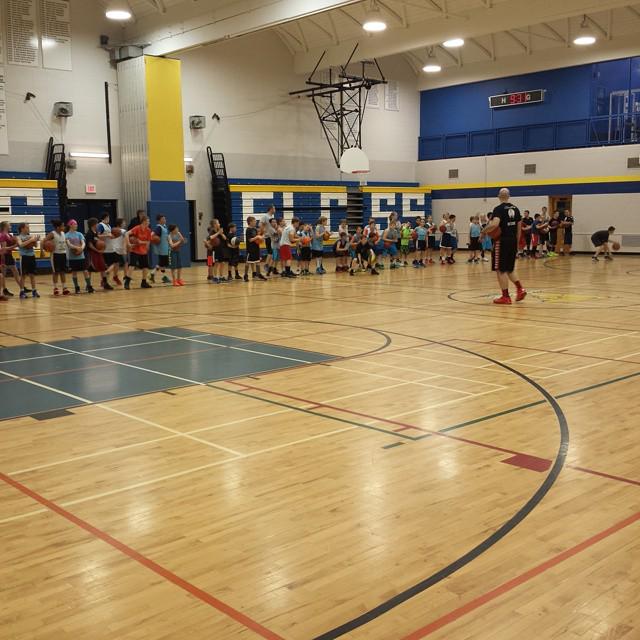 PanthersPelham's tweet photo. Spring league group 2. 76 kids one goal - get better #springleague #pelhampanthers @NLPerform https://t.co/85tCcHrUNi http://t.co/Ukz9aFiVb2