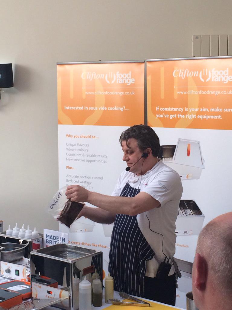 thechefsforum's tweet photo. @tubbychefwicks @OldDownManor #3cuts #onglet #featherblade #bavette @walterrose1847 http://t.co/jB9Ln7V9rI