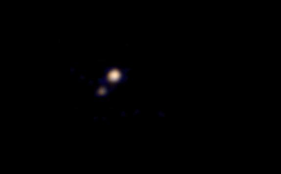 SPACE.com (@spacedotcom) on Twitter photo 1st Color Image of #Pluto Snapped by Approaching NASA Probe <a href="/NASANewHorizons/">NASA New Horizons</a> #TeamPluto oak.ctx.ly/r/2u0x5 1st Color Image of #Pluto Snapped by Approaching NASA Probe <a href="/NASANewHorizons/">NASA New Horizons</a> #TeamPluto oak.ctx.ly/r/2u0x5
