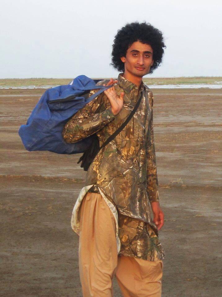 PlanetOfFutbol's tweet photo. Pakistani Fellaini! http://t.co/l0Qye8rzk9