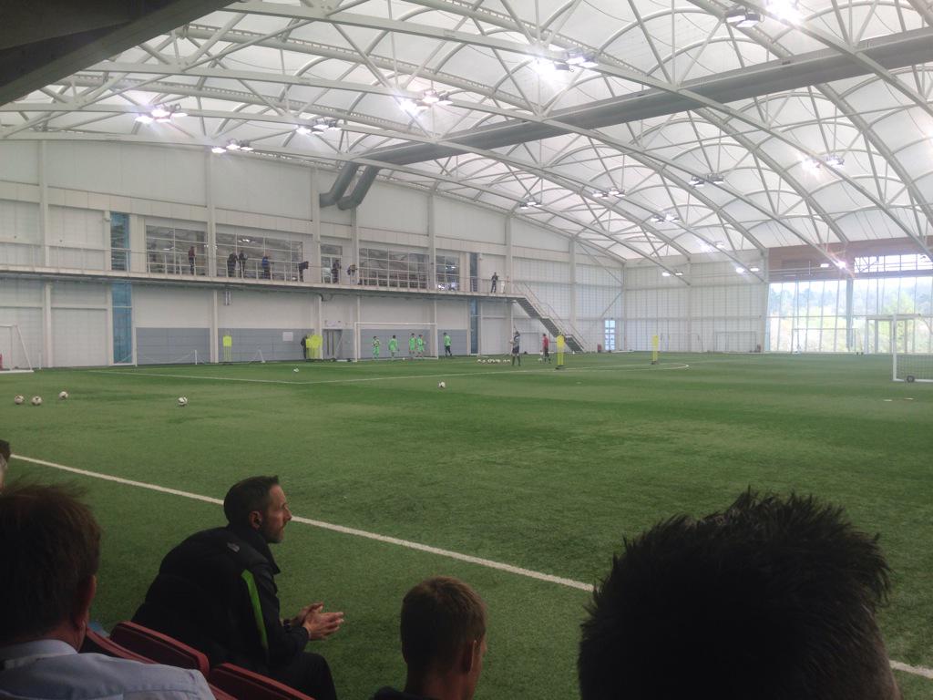 davecoaching's tweet photo. Great Session from Vic Bettinelli. #multipleoutcomes #EngagingGK http://t.co/qkbDaYD7f2