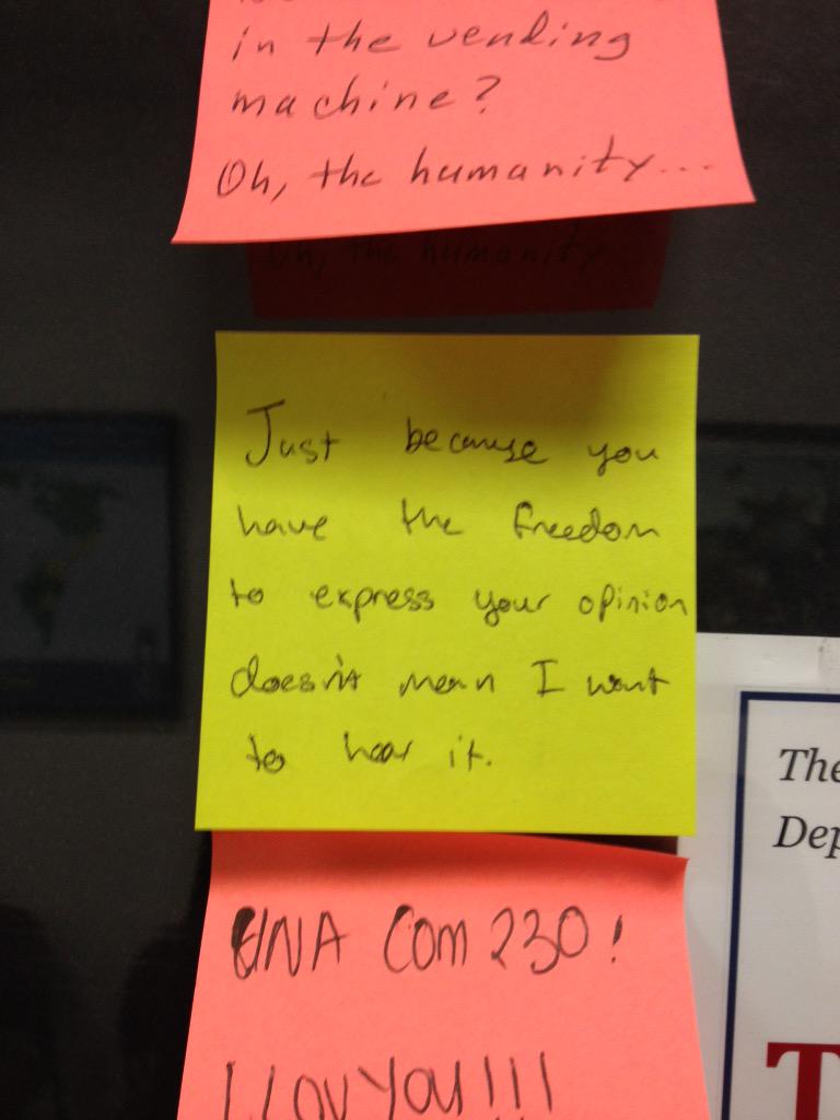 CarlitoBombito's tweet image. #unacom #UNA #1stamendment