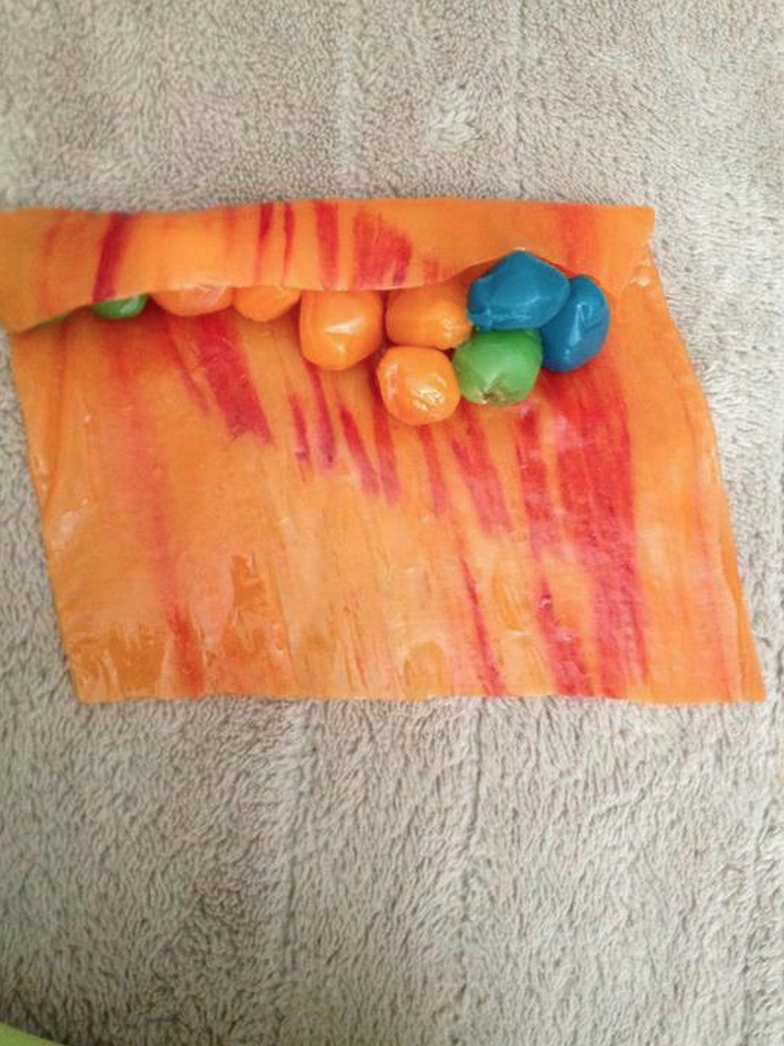 MeninistTweet's tweet photo. about to light this blunt in honor of 4/20 http://t.co/qzQUP1xNhO