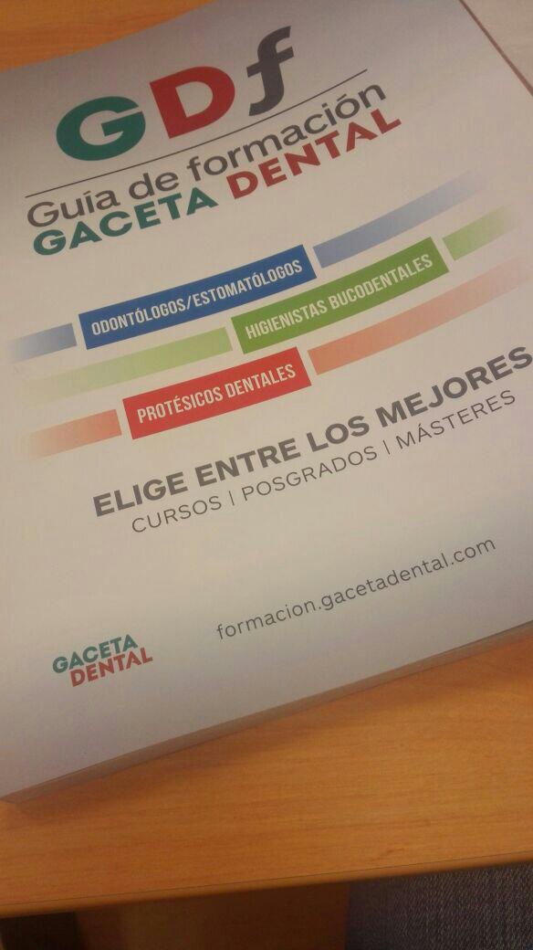 gacetadental's tweet photo. Acabamos de recibir nuestra Guía de formación! Consigue la tuya gratis en @dentalusNET #dentalus http://t.co/oBF4Aq7rko
