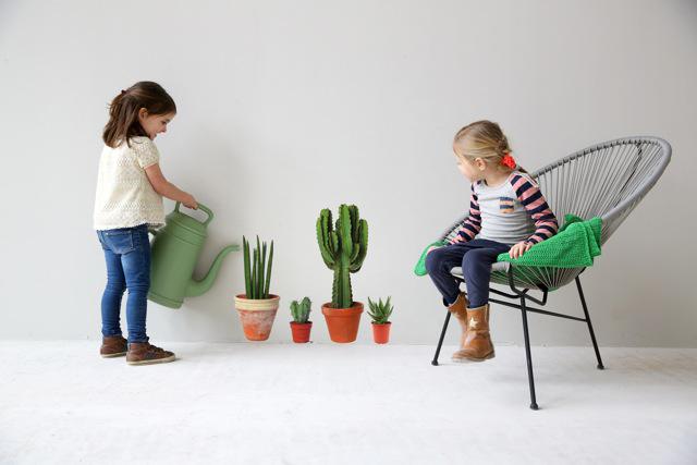 XXL-stickers &amp; geweldige cactussen voor op de muur van Studio Bluebird @StudioBB2013 ow.ly/LR1ou