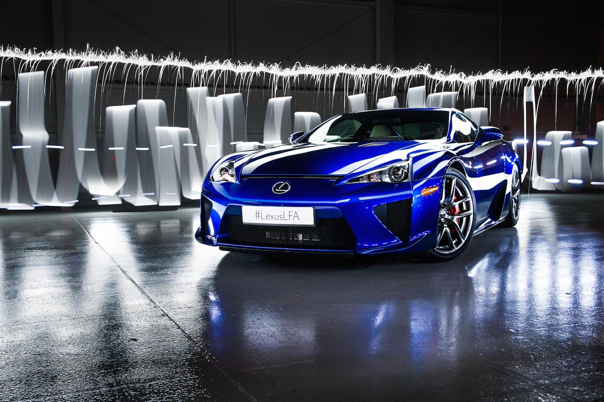 LexusUK's tweet photo. We mark the Lexus #LFA's fifth birthday with some amazing new images: http://t.co/59MVVlX3qy http://t.co/SxFoMDAbQP