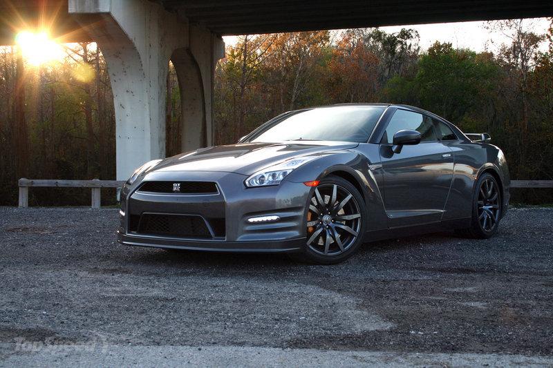 NissanUSA's tweet image. What’s not to love? @topspeed took the #Nissan #GTR out for a spin and fell head over wheels: nssn.co/GL2CaS