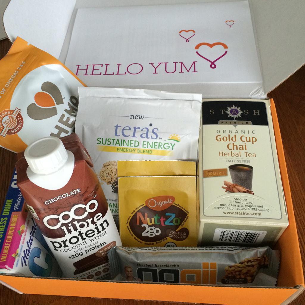 cynthiahruff's tweet photo. Excited to start the #flywheelchallenge w/ @Flywheel @AvalonInsider. Loving the bestowed box from @heatherbauer_rd! http://t.co/ldpVrzdTi6