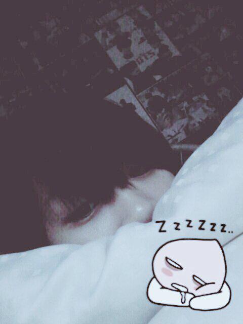 아... 잘자요, 여러본! 니나, go to sleep! 사랑합니다, 브렇쓰! ㅋㅋㅋㅋ >﹏<  -데미♡