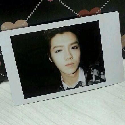 Lu Han Fighting! Jiayou!   We will be forever one! 
Happy Birthday our deerest  Stay healthy!   