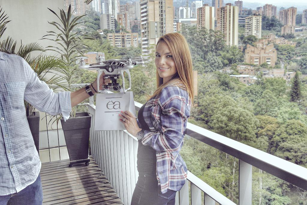 AnaYazmin1978's tweet photo. @fabiolatiki TE AMO FABIOLA!😘😘😘😘😍😍😍😍
HERMOSA!💘💘💘💘 http://t.co/CEuqPtVxvK