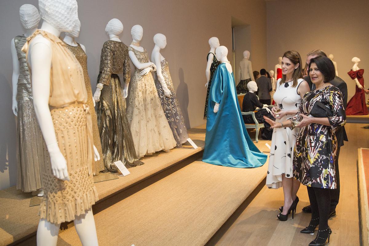 SCADMOA's tweet photo. Dive deeper into the legacy of #OscardelaRenta and #SCADODLR April 30 with @SpinelliFashion: http://t.co/3V1C3M0wVO http://t.co/OAKLXphZER