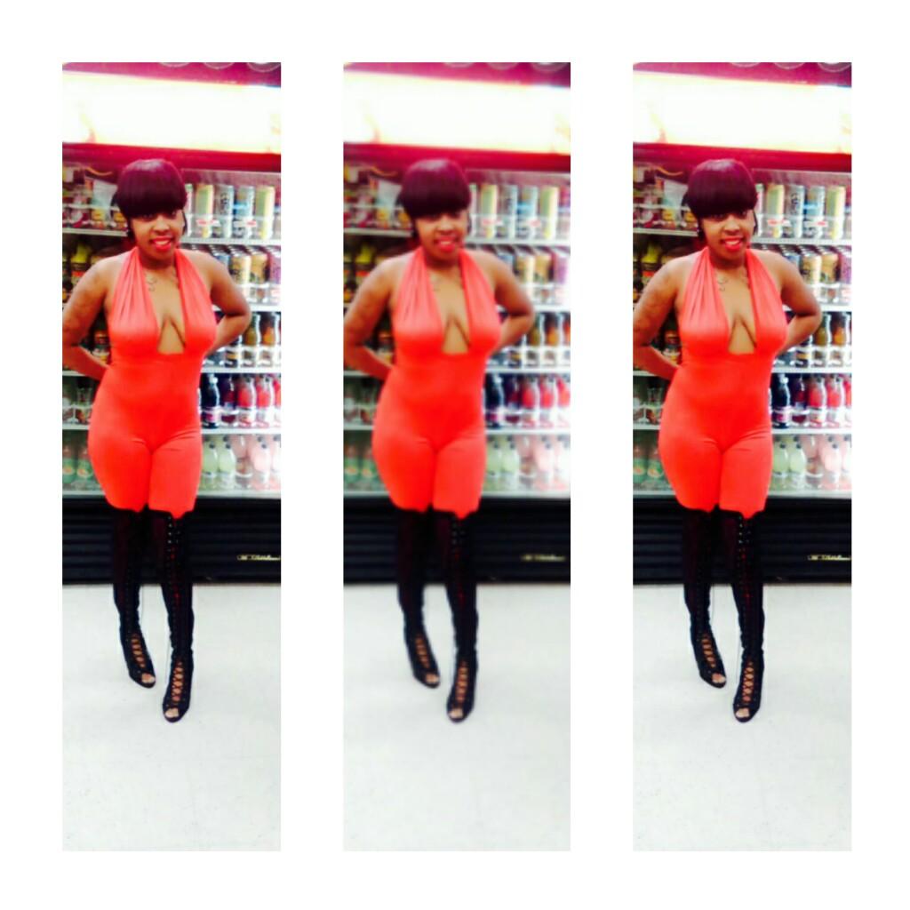 YeahITalkShii's tweet photo. Catch Uppp 😘💯👑🔚♠ http://t.co/bGoBog9lPJ