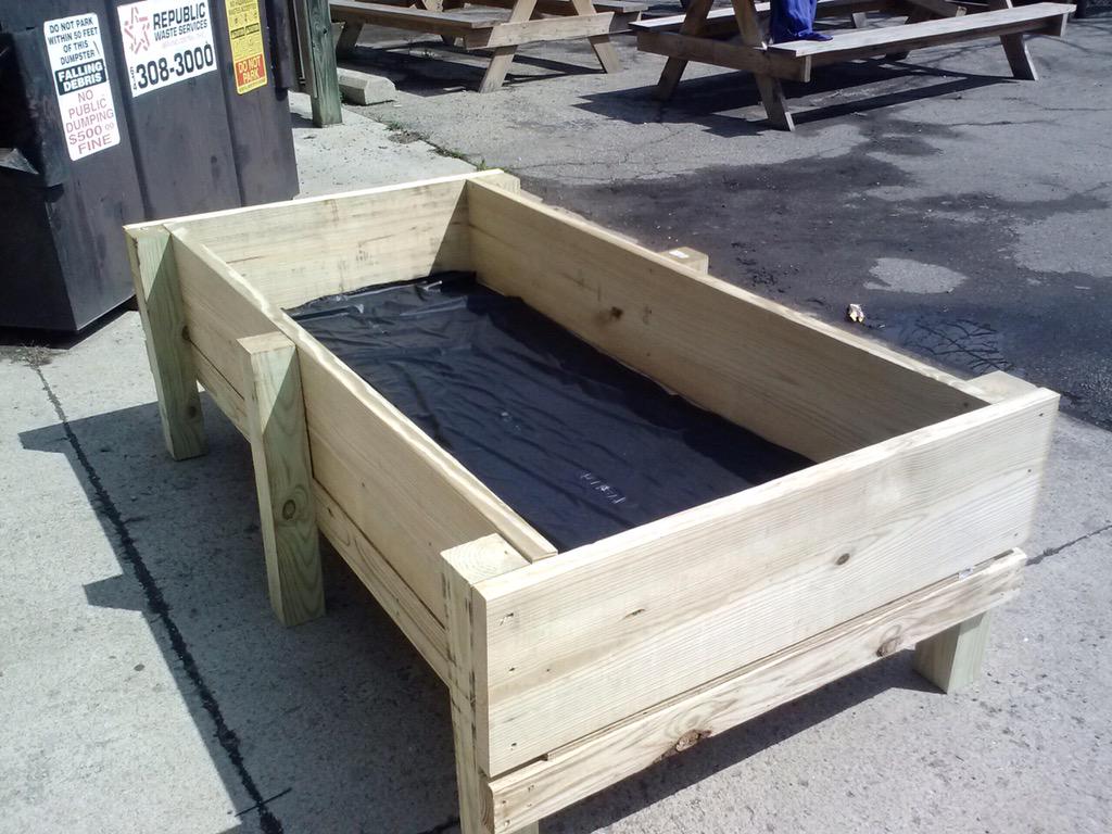 Suzy Hawkins tweet media